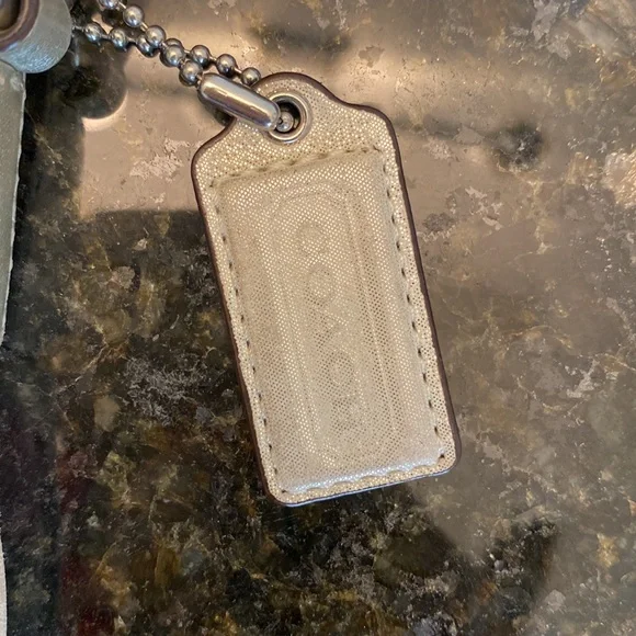 Coach CrossBody 🌸 - Picture 2 of 7